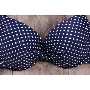 Seven Cute Retro Bikinis ! - LOLLY LIPS